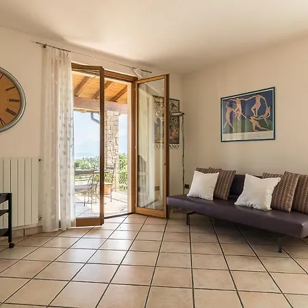 アパート Blu マネルバ・デル・ガルダ